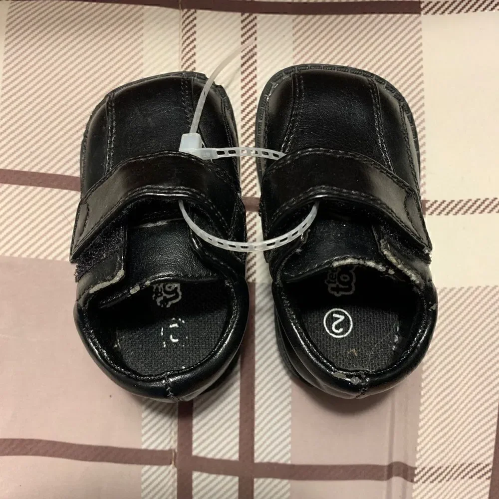 Black Pleather Dress Shoes